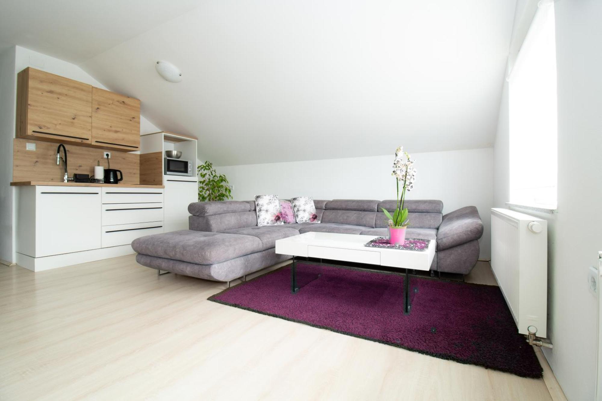 Apartman Keti Donja Lomnica Kültér fotó