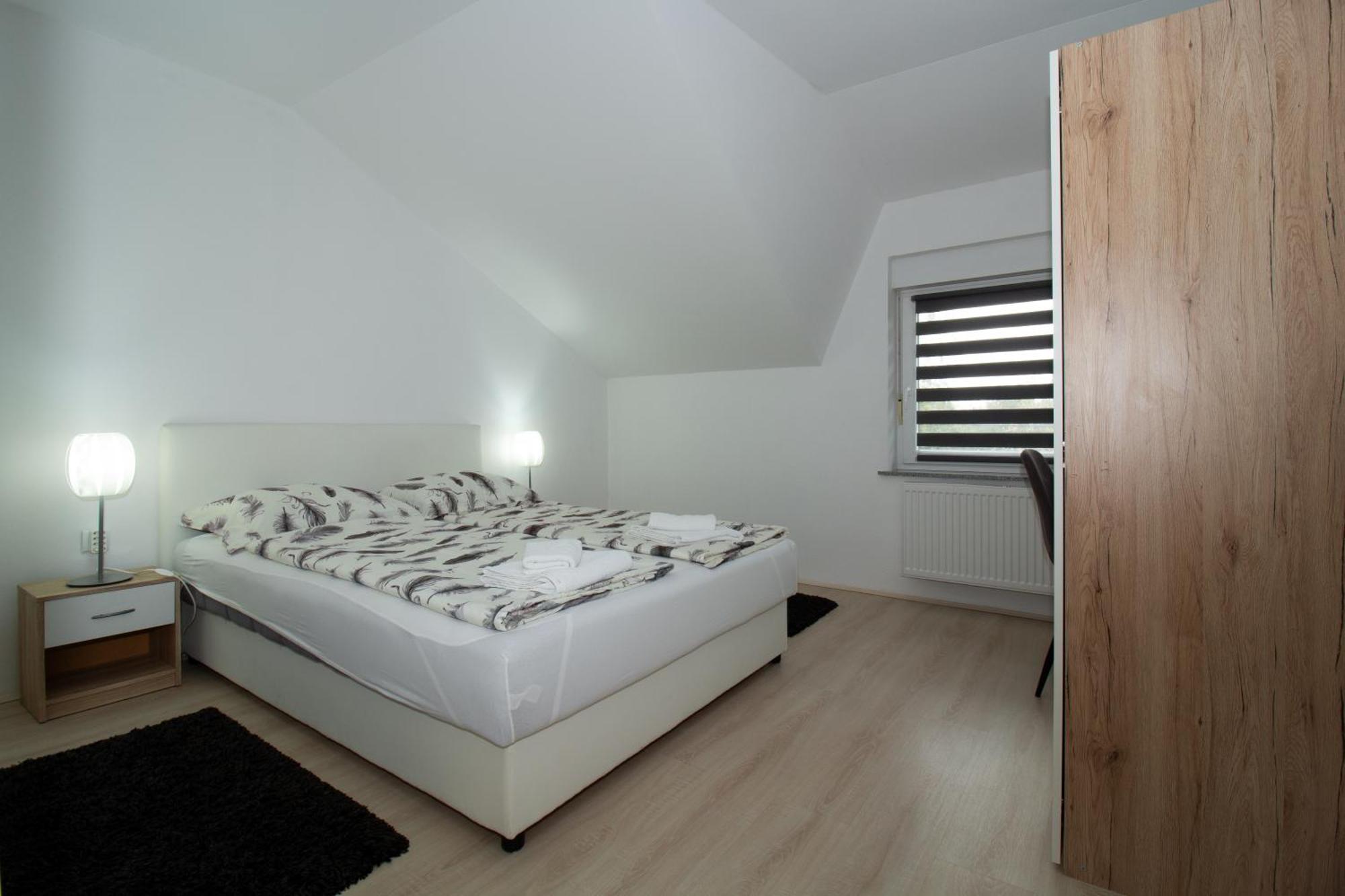 Apartman Keti Donja Lomnica Kültér fotó