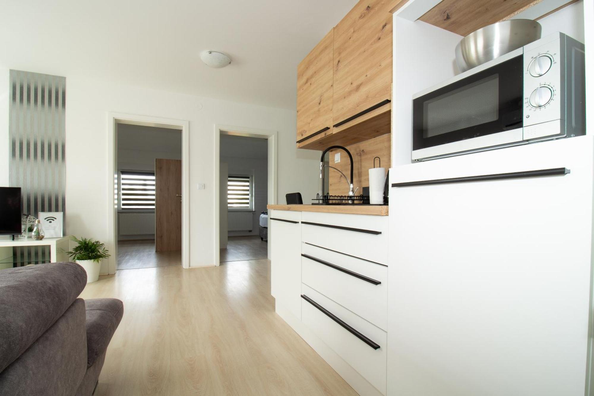 Apartman Keti Donja Lomnica Kültér fotó